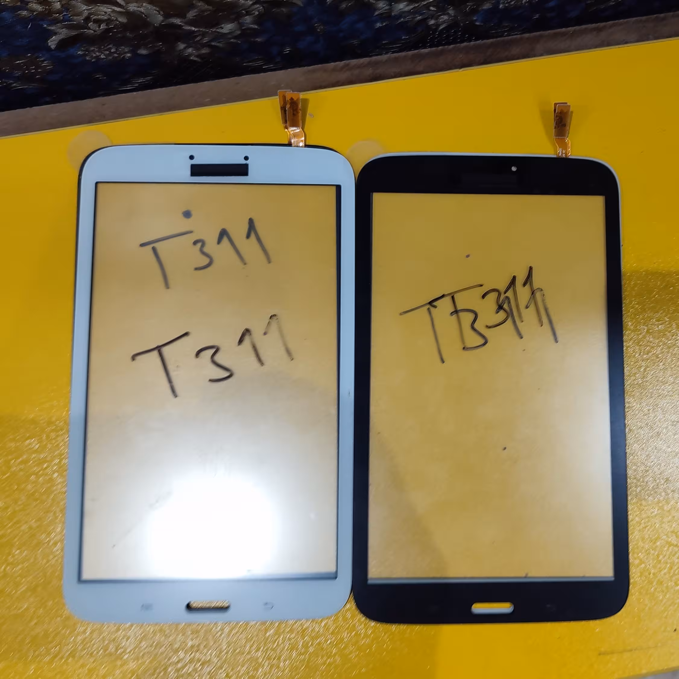 تاچ تب لت سامسونگ مدل t310 و t311 دو رنگ سفید و مشکی