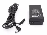 آداپتور 9 ولت 2 آمپر بین راهی 9V-2A مارک TENWEI