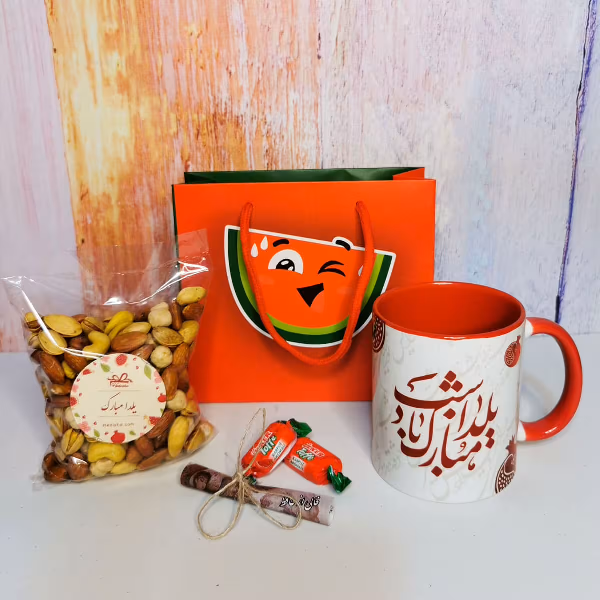 پک هدیه شب یلدا کد Y407