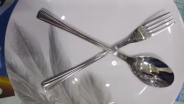 سرویس قاشق و چنگال 6 نفره یونیک مدل دونای براق