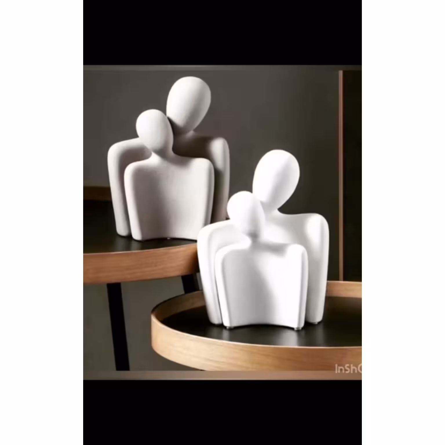 مجسمه زوج عاشق