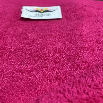حوله دستی شایسته مدل تبسم سایز 30x58 سانتی متر