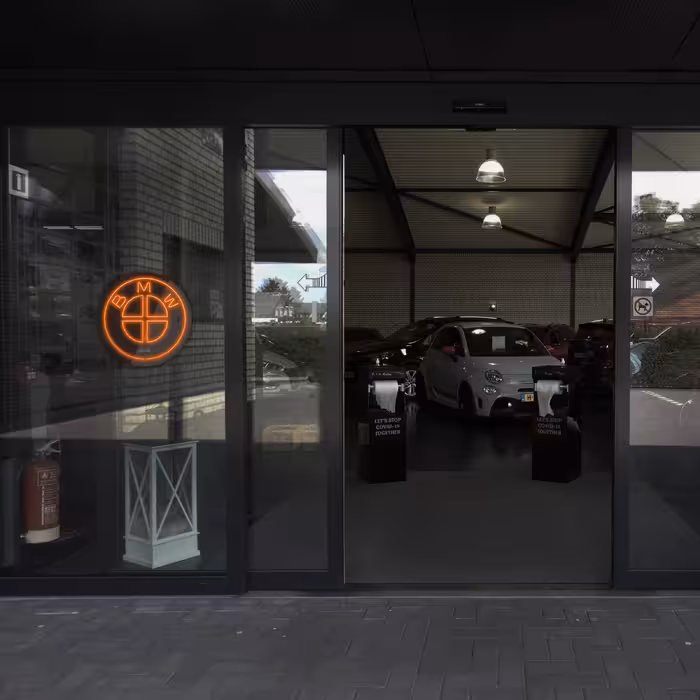 چراغ دیواری نئون دیزاین طرح Bmw-BL_ORG 