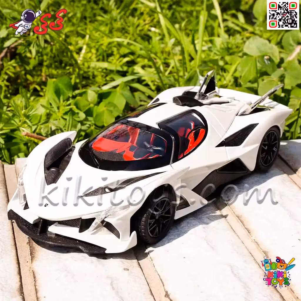 ماکت فلزی ماشین آپولو Apollo EVO مقیاس 1:24