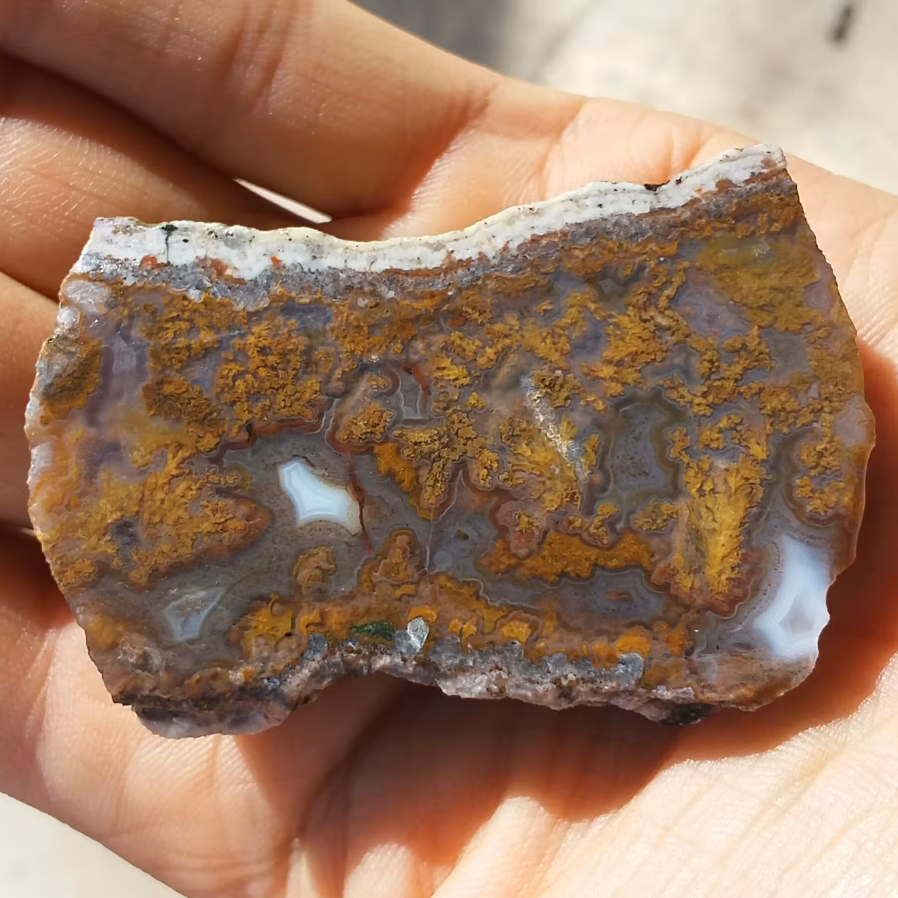 اسلایس سنگ راف عقیق شجر منظره پاییزی دو طرفه بی نظییییر 100 در صد طبیعی
تابلو نقاشی طبیعی تکرار نشدنی شاهکار خلقت دیدنی
