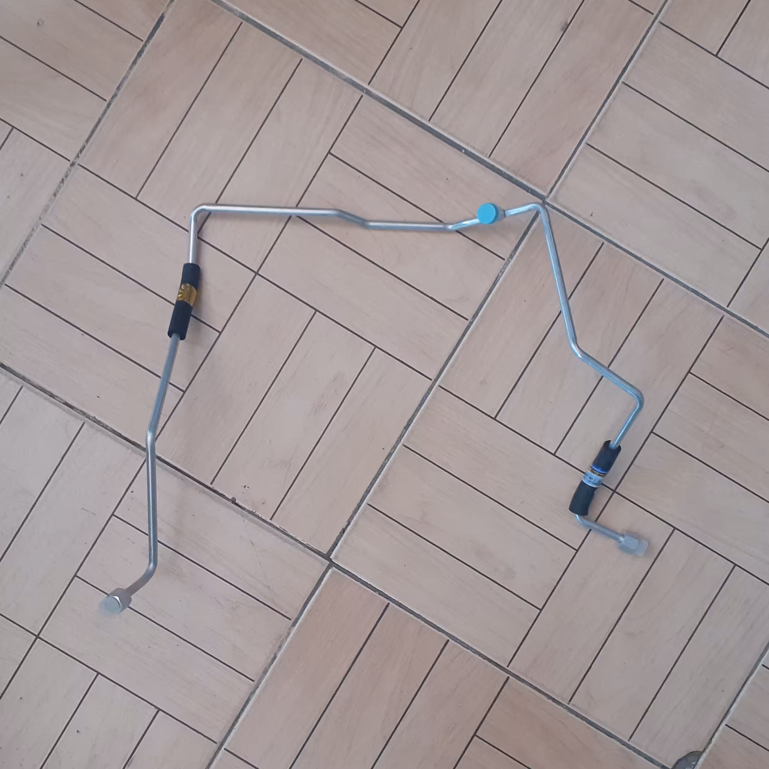 لوله کولر پراید (رزوه 17) کد L8