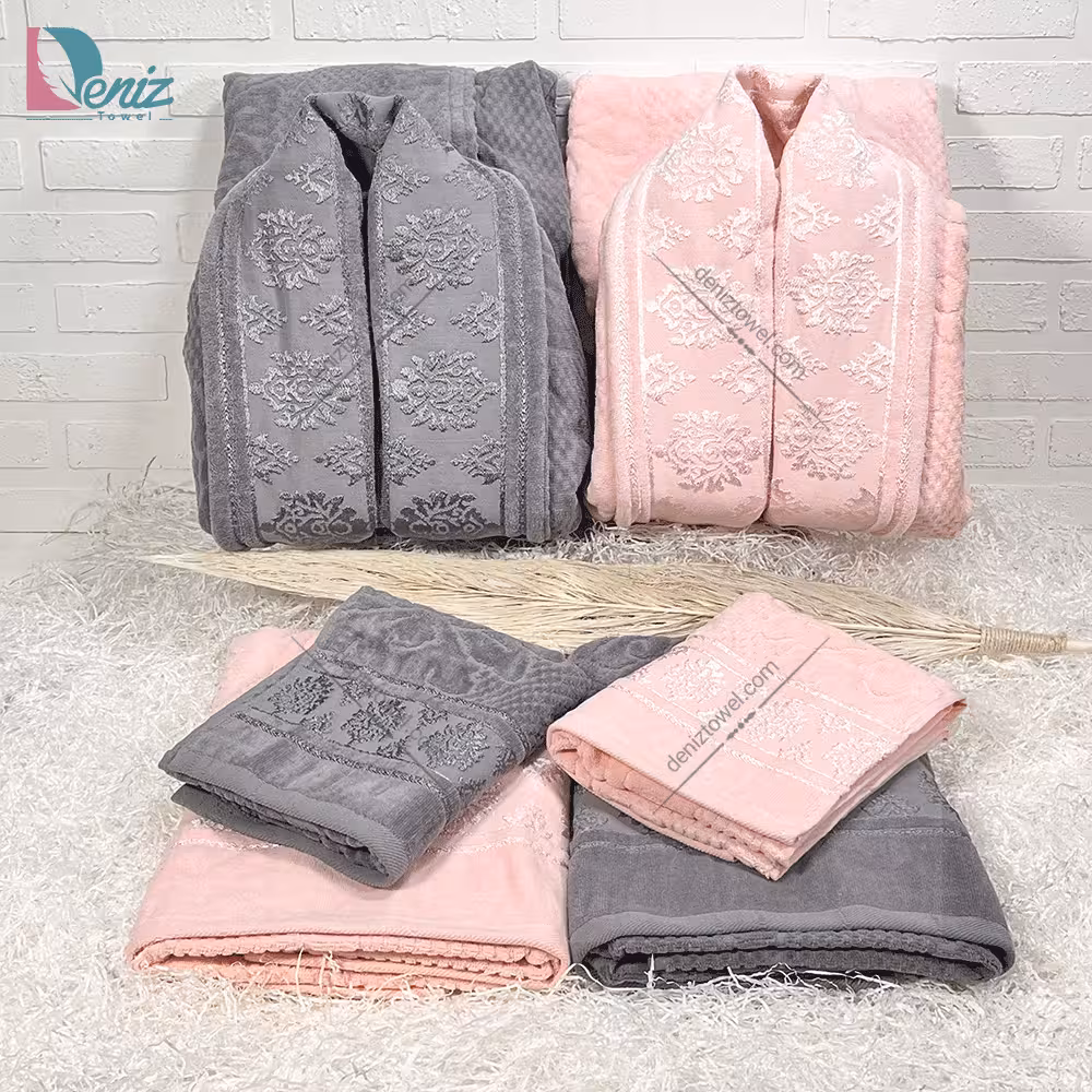 حوله ست دو نفره ژاکارد رنگ طوسی تیره و گلبهی روشن