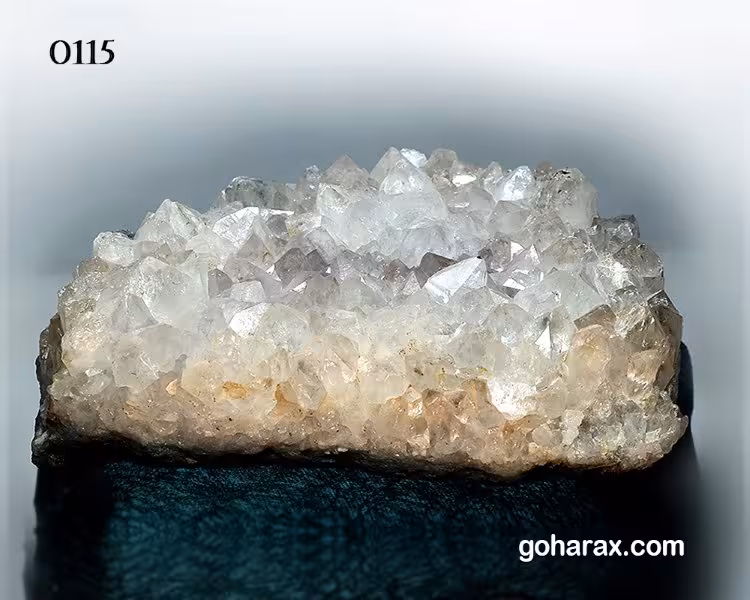 سنگ زینتی کلاستر کوارتز