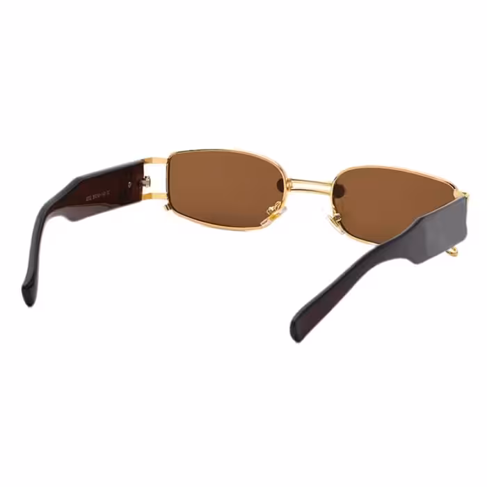  عینک آفتابی مدل پرسینگ دار