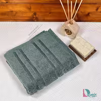 حوله دستی پارما رنگ زیتونی