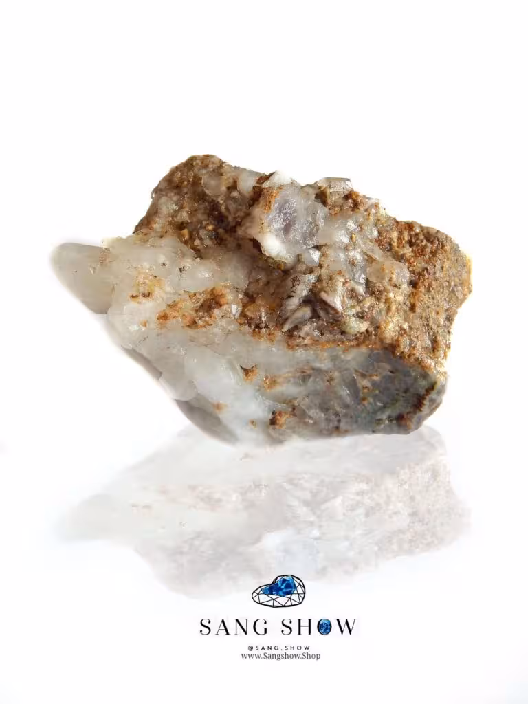 کریستال کوارتز بر روی بستر S424