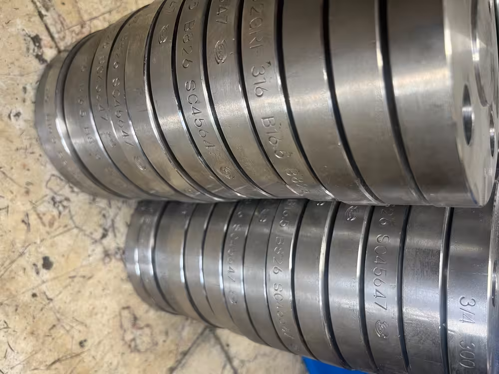 فلنج کور 3/4 اینچ استنلس استیل ریس فیس  کلاس 300 از جنس  A SA182/F316