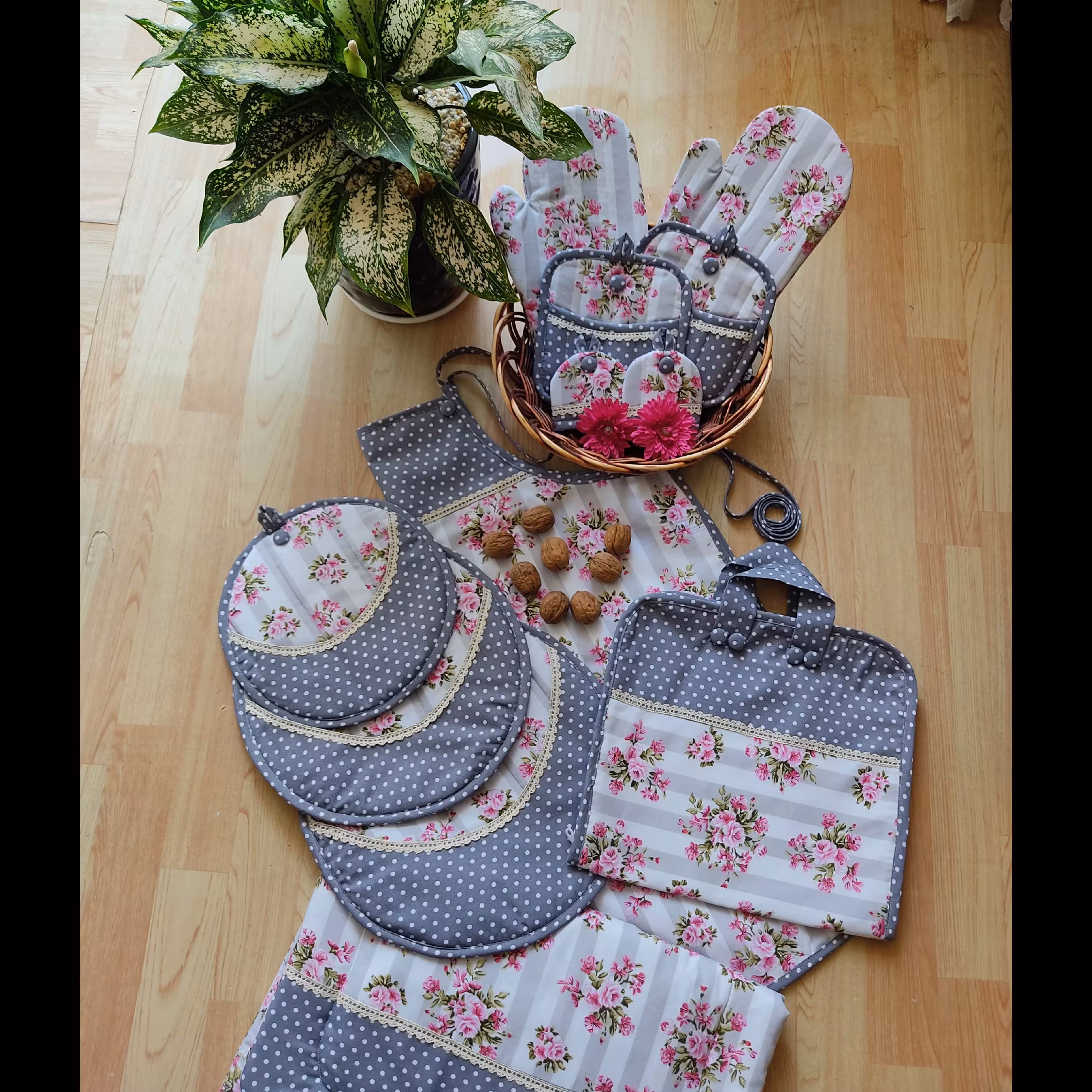 سرویس آشپزخانه عروس مدل سما 