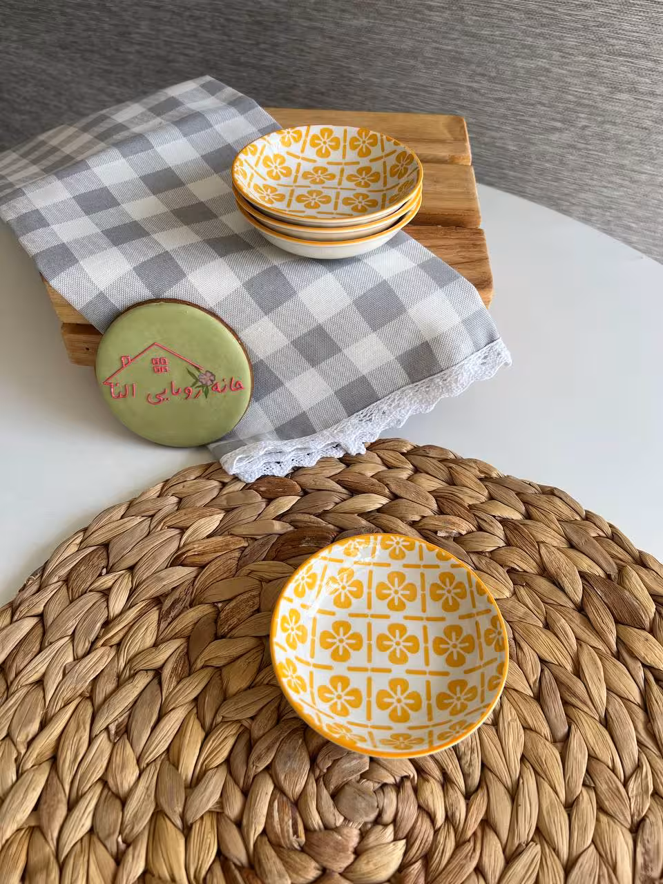 خرماخوری گرد دنی هوم- طرح زرد