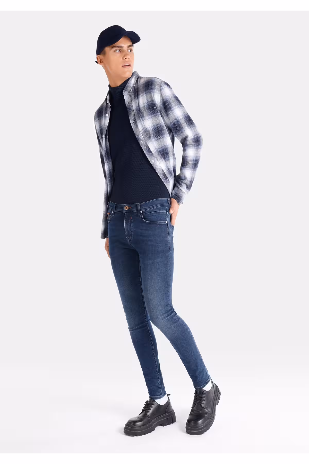 شلوار آبی مردانه 040 Alex Super Slim Fit کم کمر تیره Colin’s