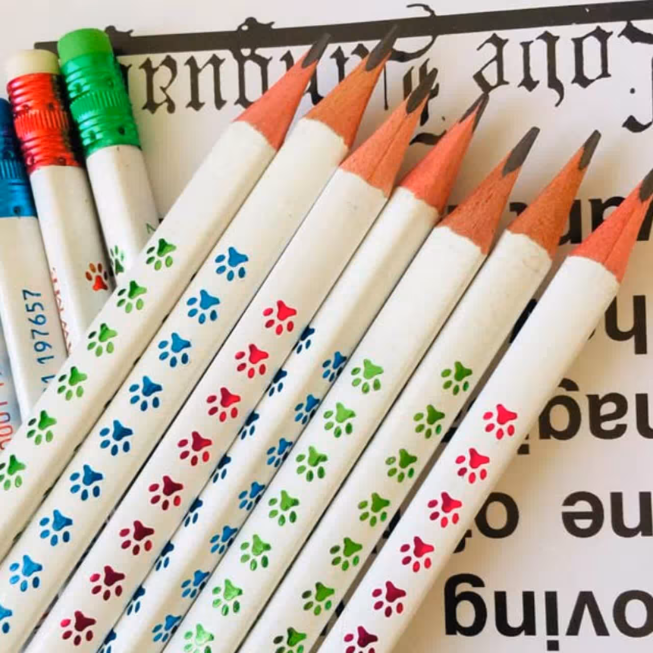 مداد مشکی ام کیو