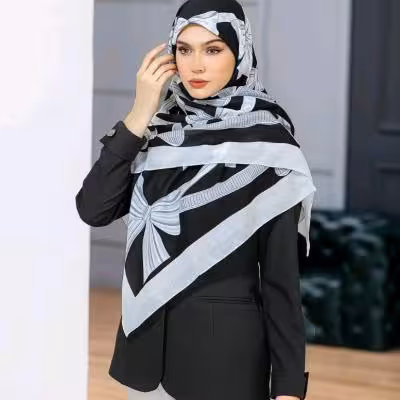 روسری نخی اعلا، قواره 130، کد V706