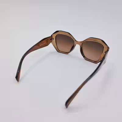 عینک آفتابی  مدل سه بعدی