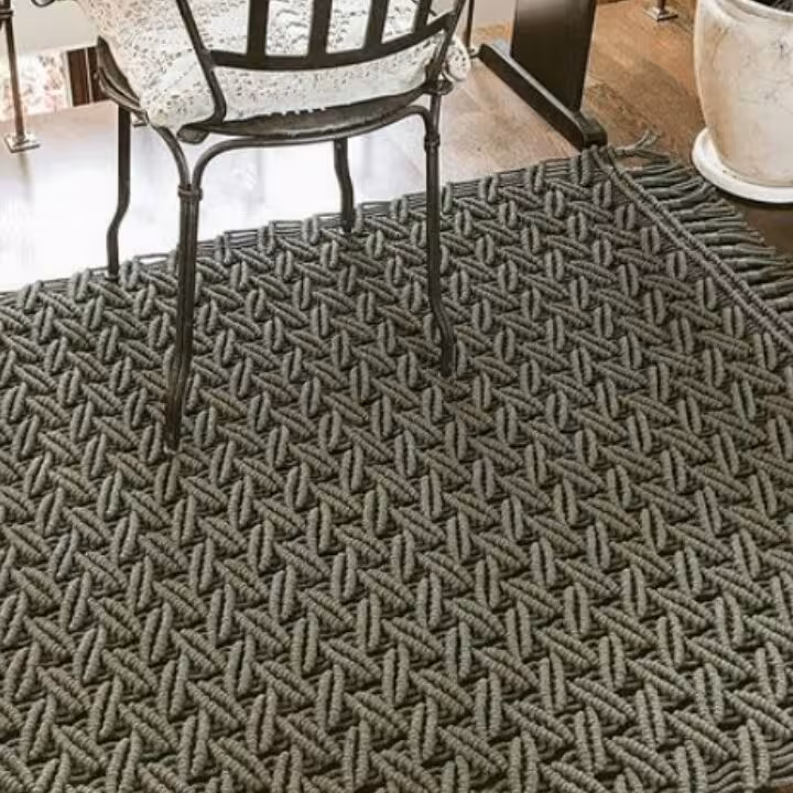 فرشینه مکرومه رنگی