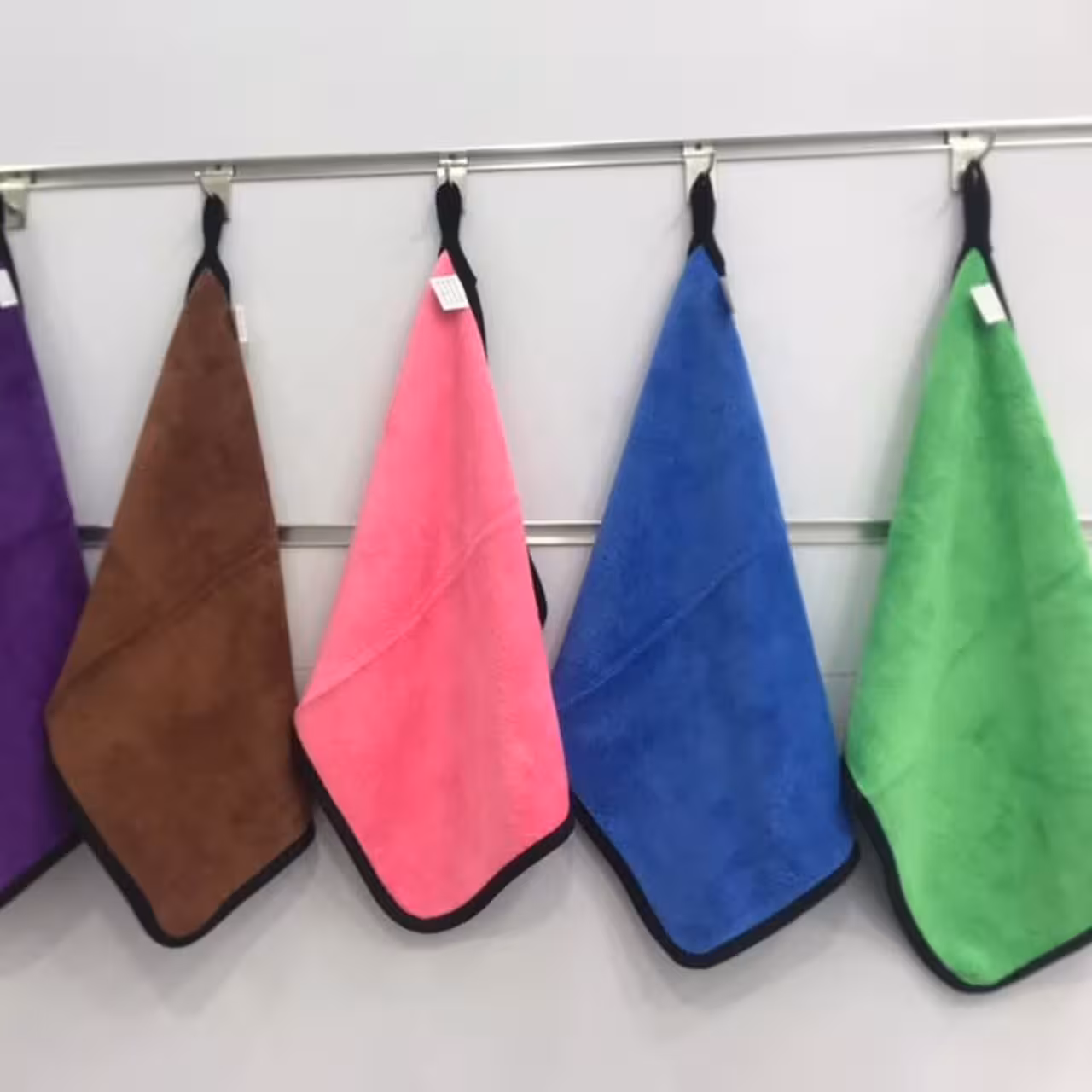 دستمال وایت اند وایت جادویی ساخت کره