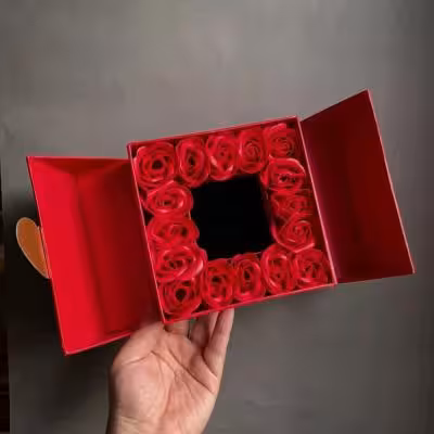 جعبه هاردباکس نیم ستی قلب رز جاودان