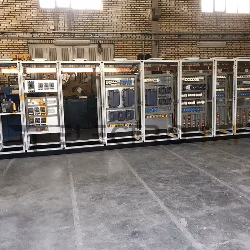 تابلو برق ایستاده