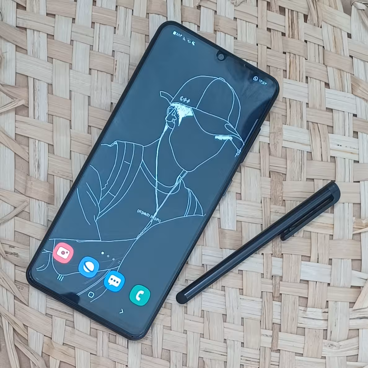 قلم لمسی استایلوس مناسب انواع صفحات لمسی رنگ طلایی