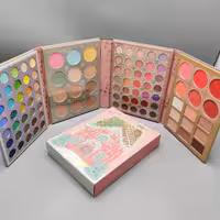 پالت سایه 97 رنگ اورجینال از برند igoodcooo طرح کلبه /دارای سایه و هایلایتر و کانتور و رژگونه و.../پالت 4طبقه آرایشی /پالت کامل میکاپ /کادویی