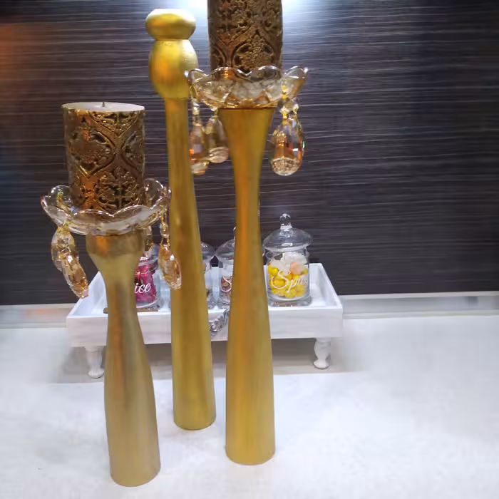 شمعدان چوبی بدون زنبق و اویز  ارتفاع  پنجاه چهل و سی سانت 