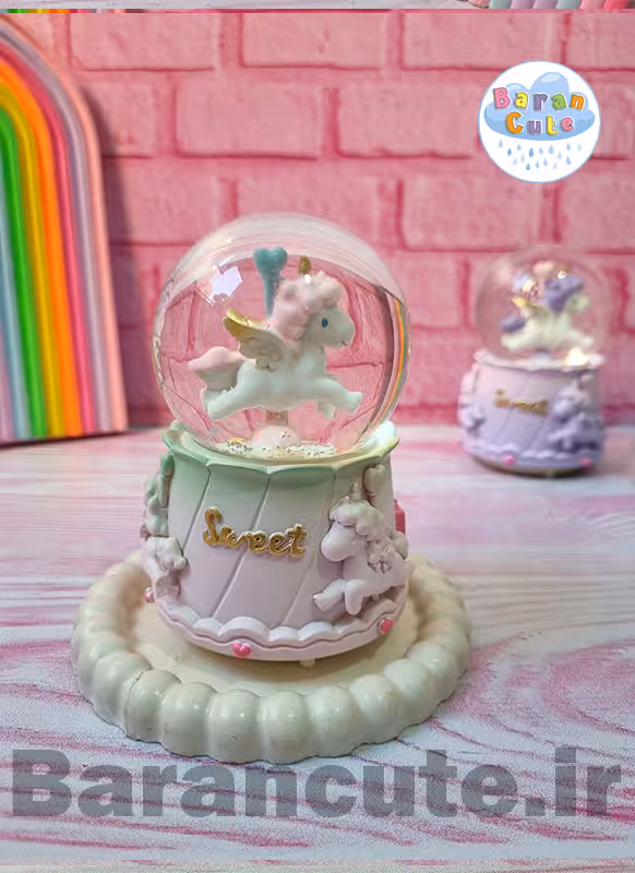 گوی موزیکال برفی چراغ دار (سایز متوسط) طرح یونیکورن صورتی