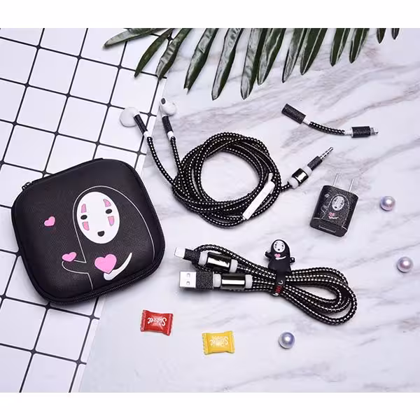 پک محافظ کابل شبح اکلیلی کیف مربع Spirited away Usb Cable protector