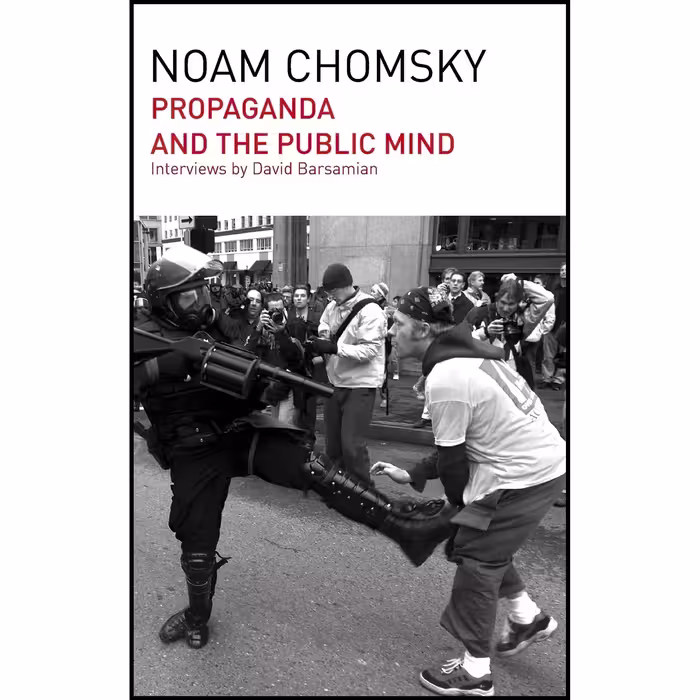 کتاب زبان اصلی Propaganda and the Public Mind اثر Noam ChomskyDavid Barsamian