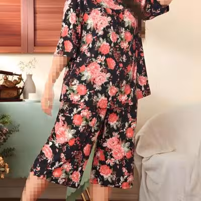 ست دوتیکه تیشرت آستین دار و شلوارک راسته سایز بزرگ