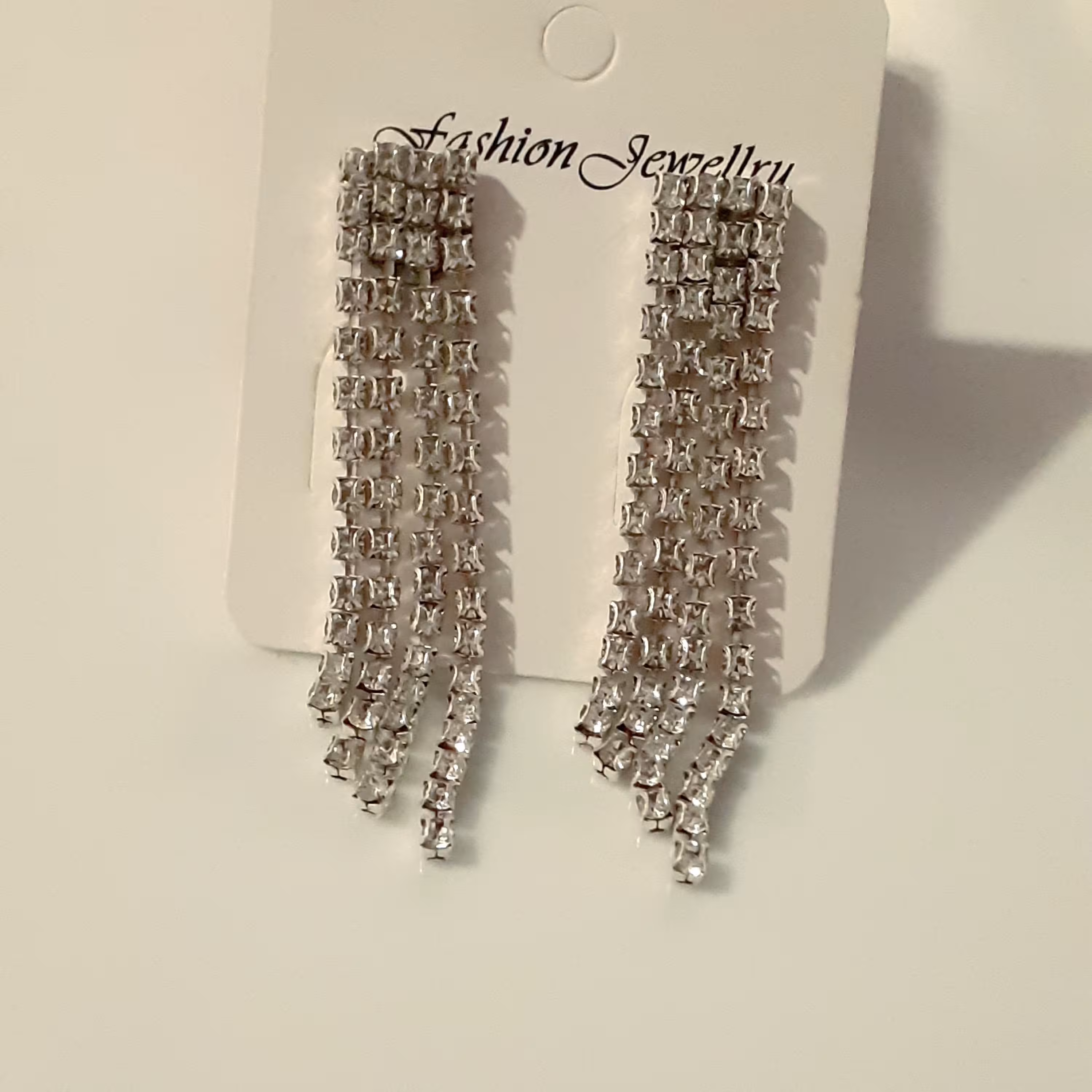 گوشواره نگینی 