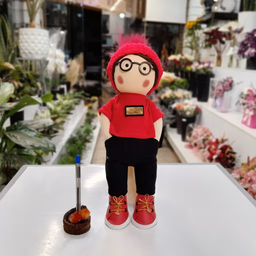 عروسک روسی پسر قرمز