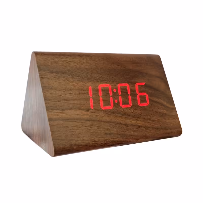 ساعت دیجیتالی مدل مثلثی کد 2606