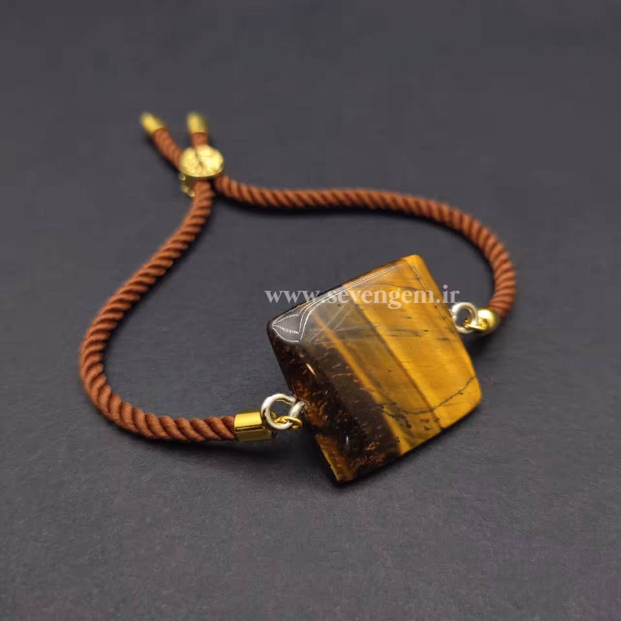 دستبند زنانه سنگ چشم ببر تراش مربع (کد122)