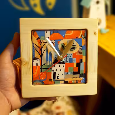 ساعت رومیزی مدل دورنمای شهر