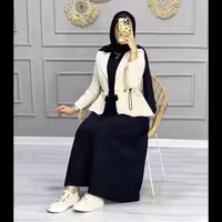 کت و دامن نادیا