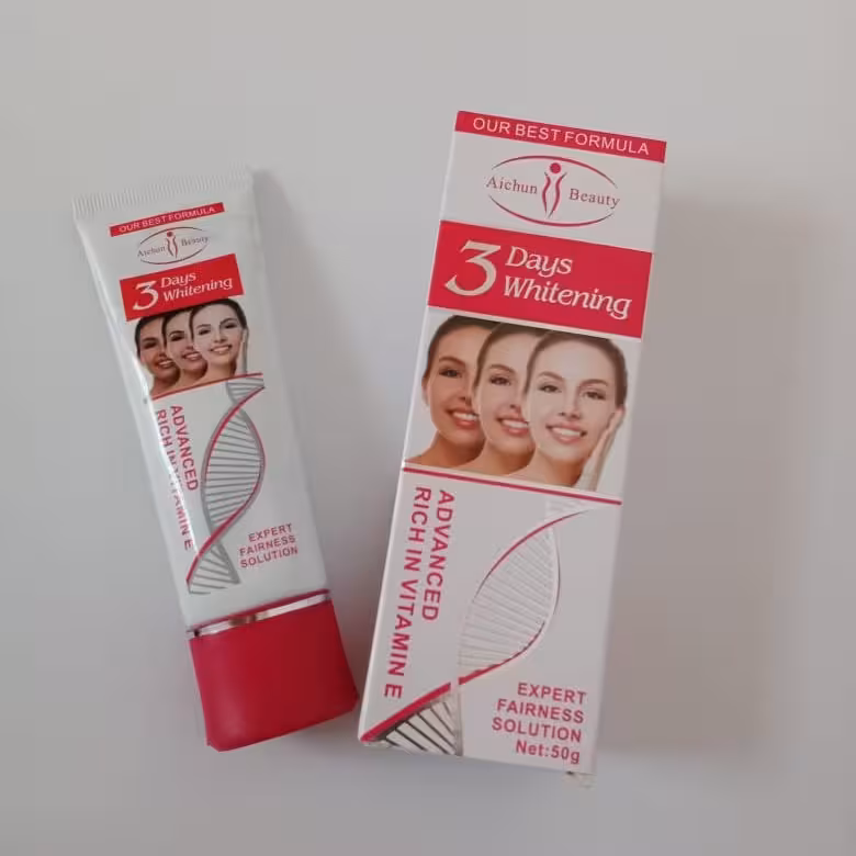 کرم روشن کننده تیوپی سه چهره ایچون بیوتی در فروشگاه ملکه شو