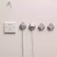 نگهدارنده فیش برق 4 عددی