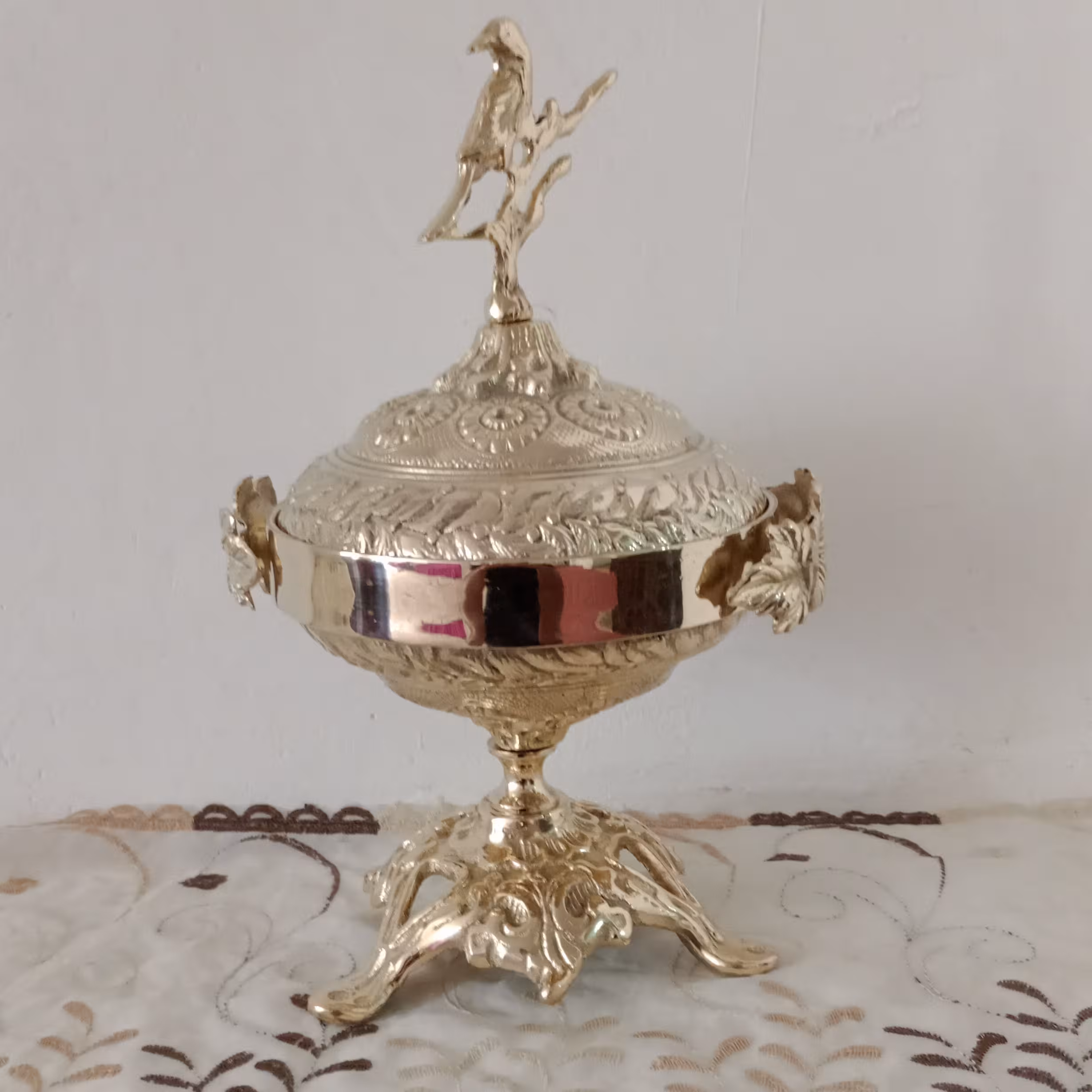 آجیل خوری بزرگ برنزی