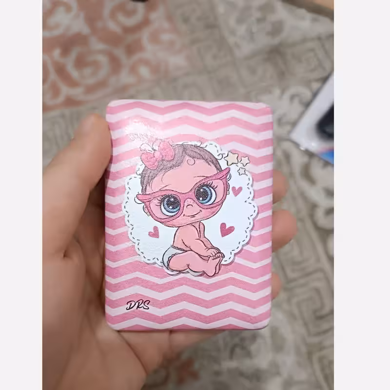 آینه جیبی طرح کودک