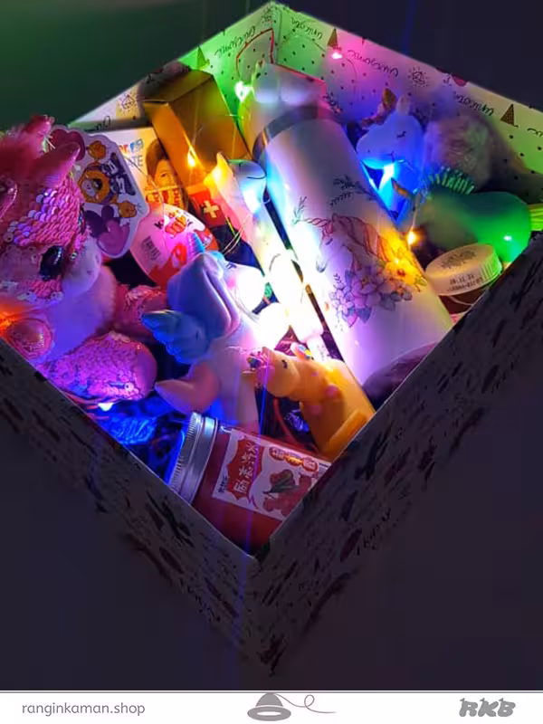 باکس هدیه آماده طرح یونیکورنی 2