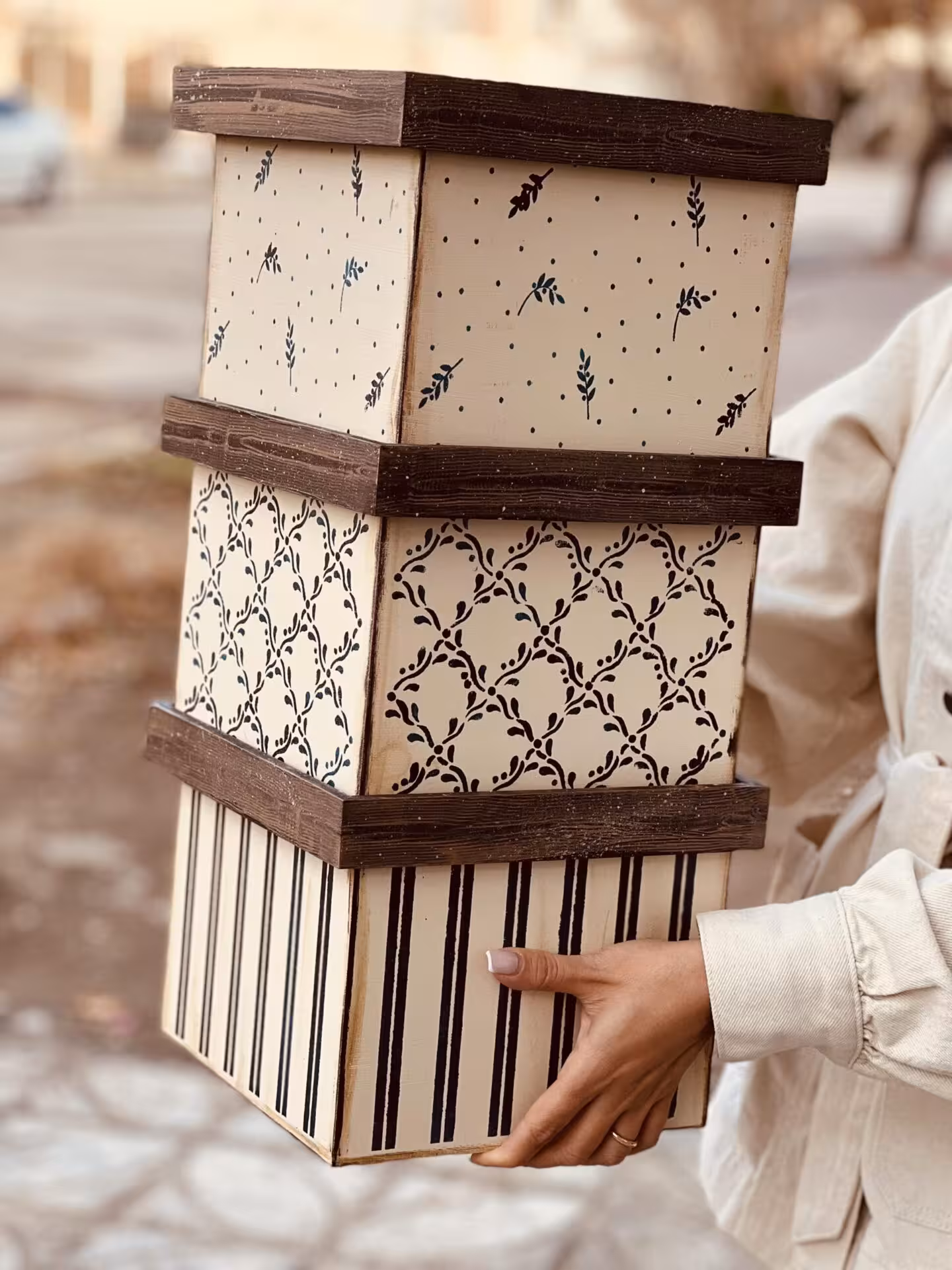 جعبه چوبی مربع