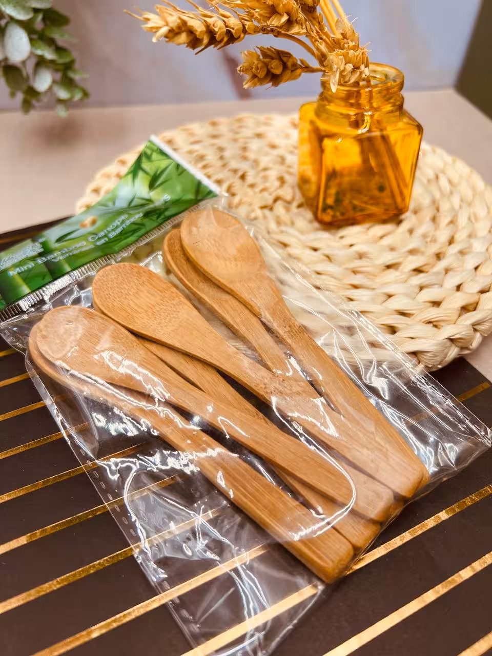 قاشق چوبی بامبو شش تایی bm174