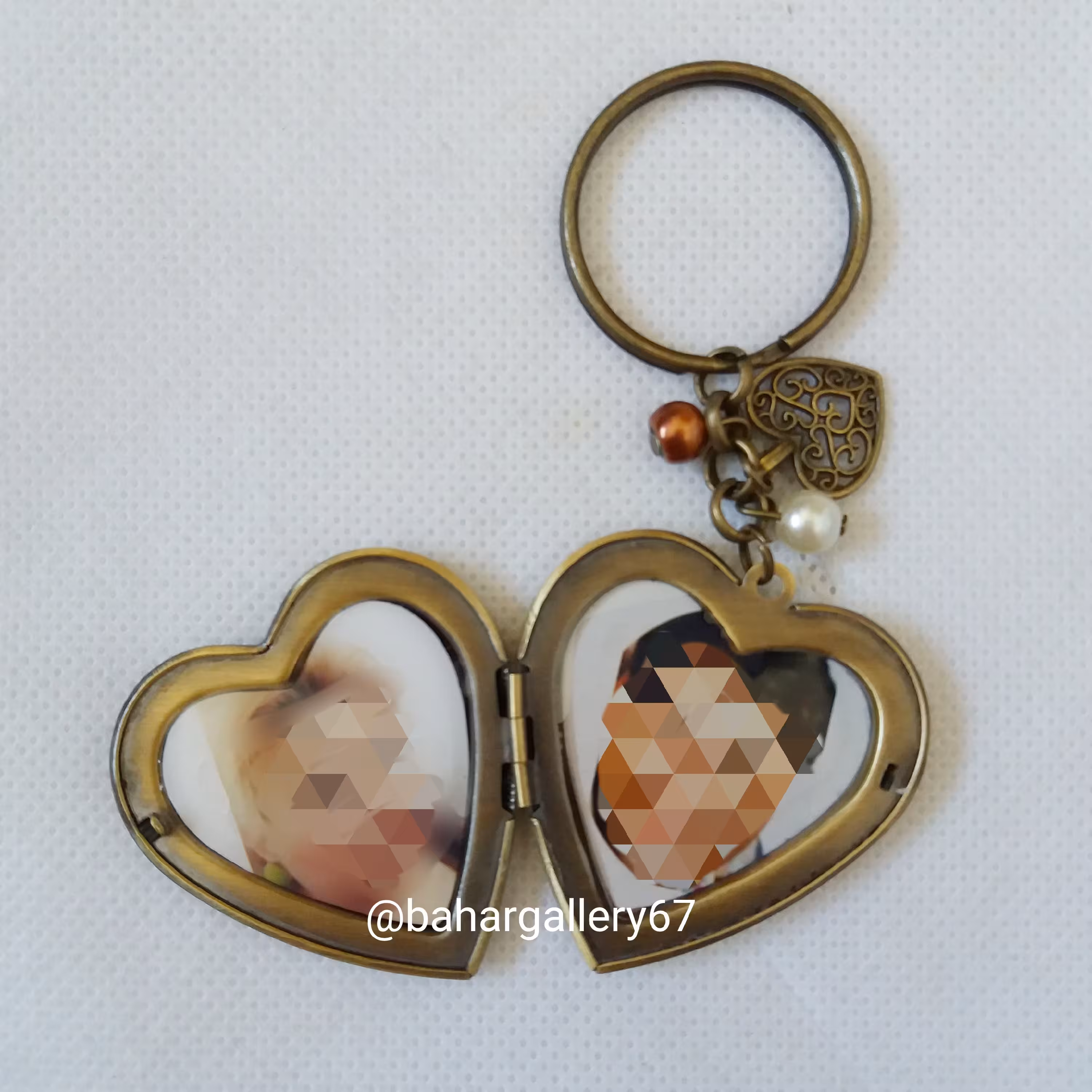 سرکلیدی بازشو قلب با دو عکس