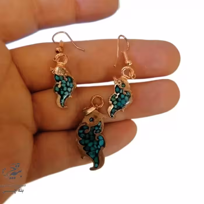 ست زیورآلات مسی فیروزه کوبی مدل اسب دریایی