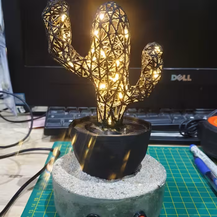 مدل سه بعدی لامپ طرح کاکتوس (STL)