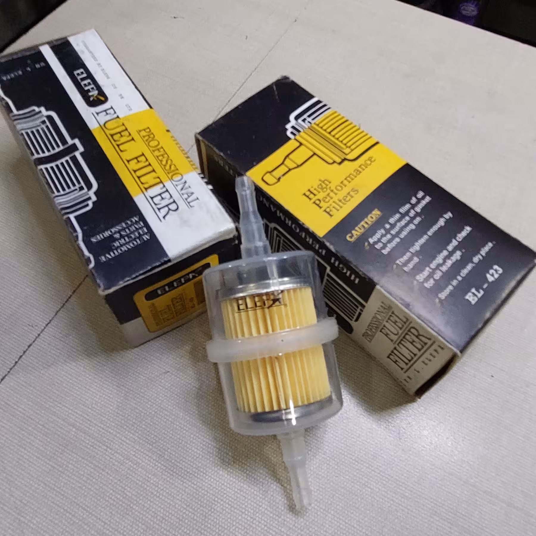 صافی بنزین پژو 2000 مناسب برای بنزین و گاز CNGو LPG مقاوم و ضد ترکیدن آزمایش شده در مناطق گرمسیر 